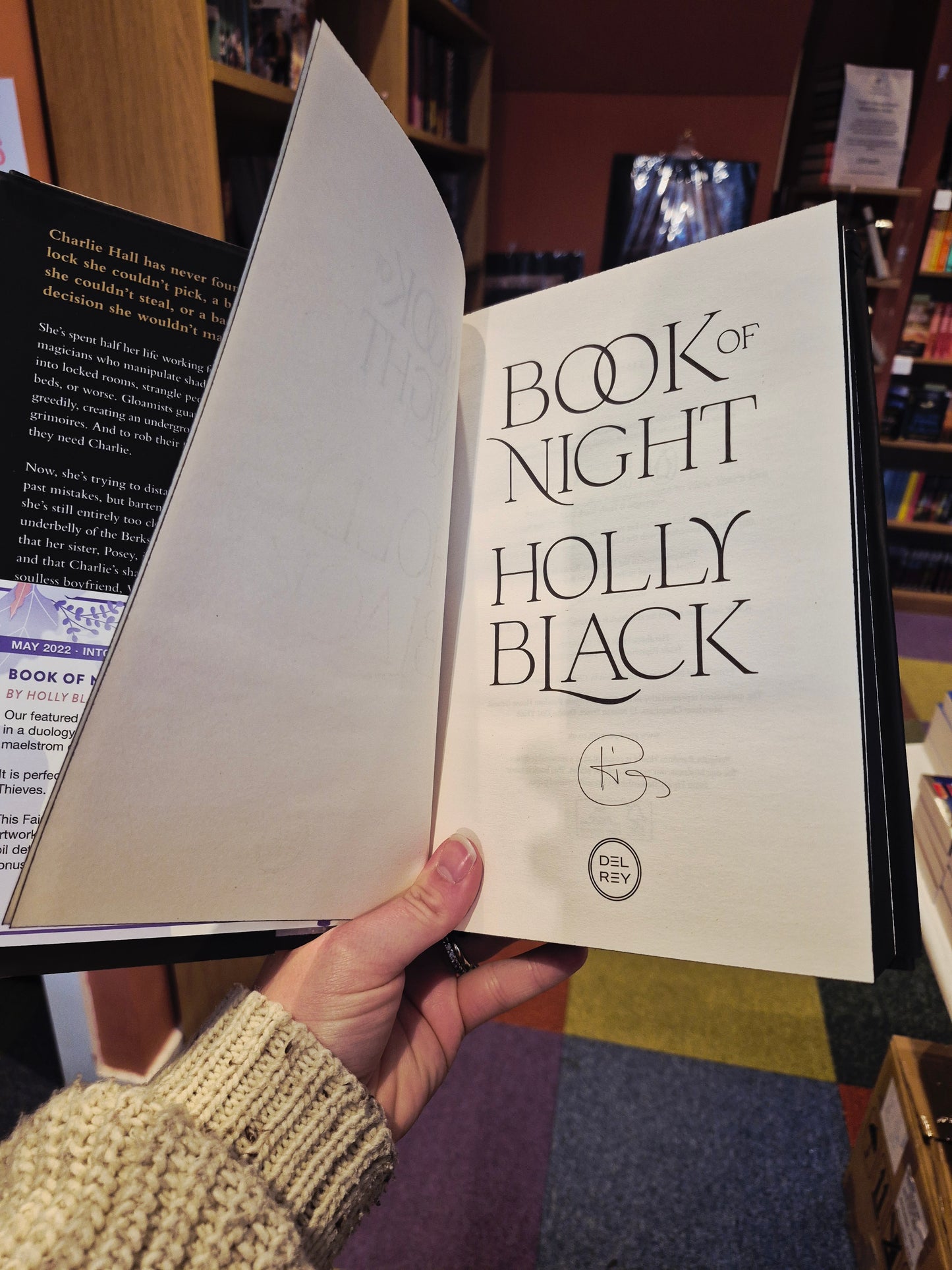 Book of Night - Holly Black (Signed Fairyloot Edition)