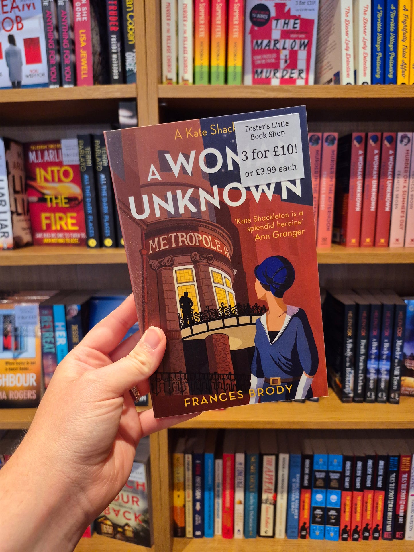 A Woman Unknown - Frances Brody