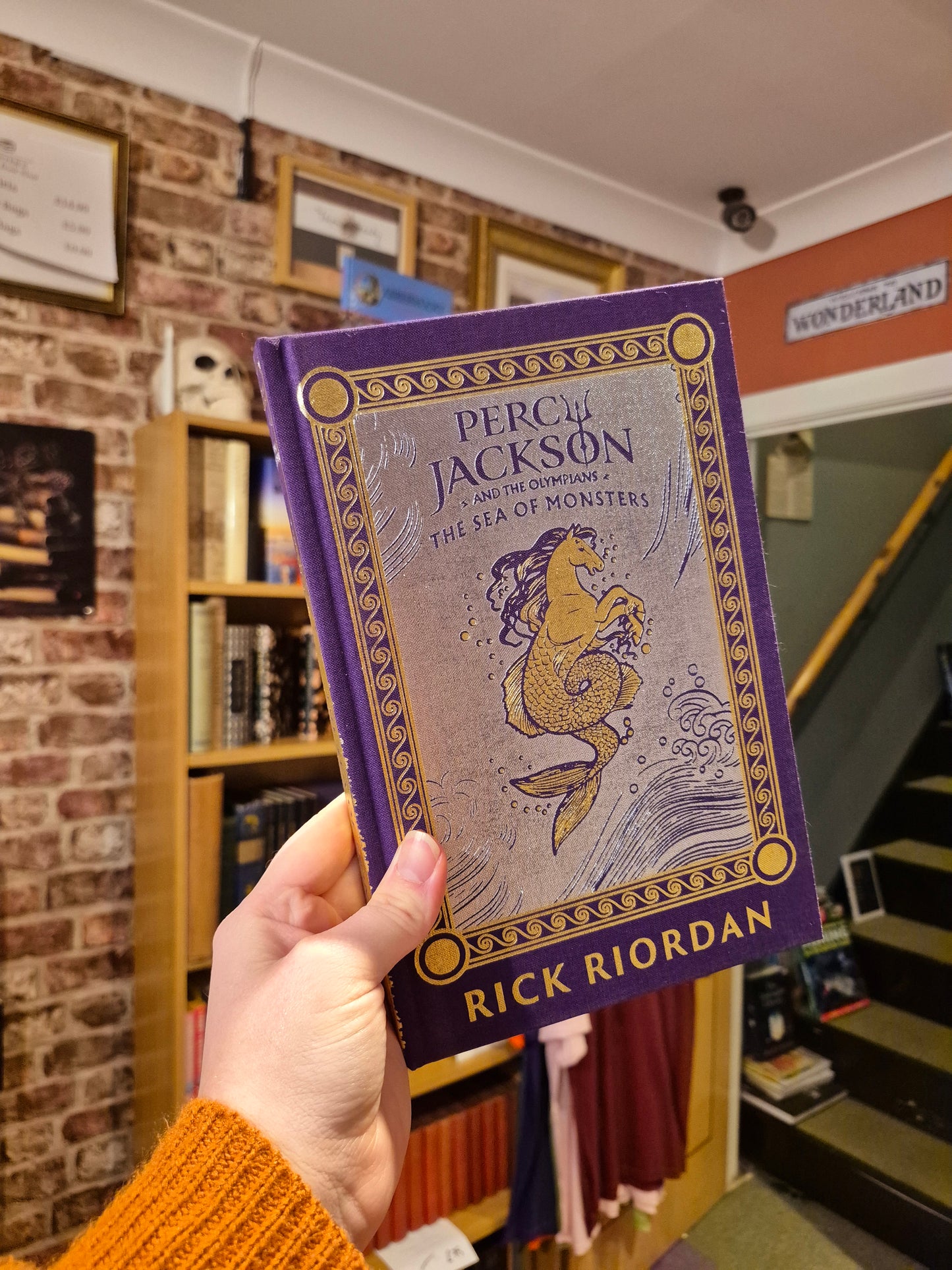Percy Jackson and the Olympians: The Sea of Monsters - Rick Riordan (Deluxe Collector's Edition)
