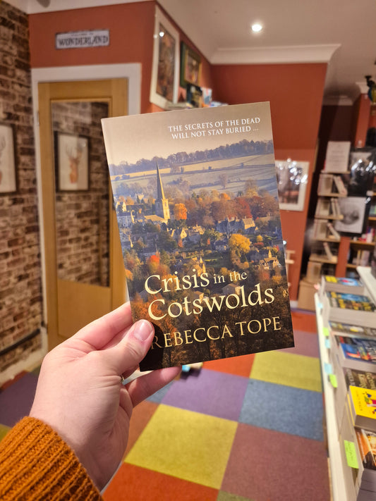 Crisis in the Cotswolds - Rebecca Tope