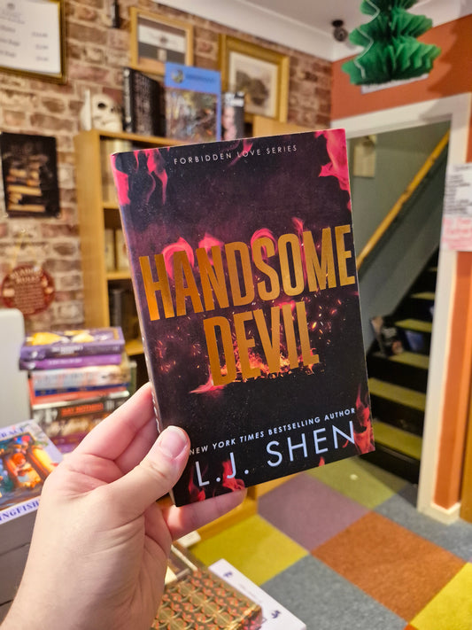 Handsome Devil - LJ Shen