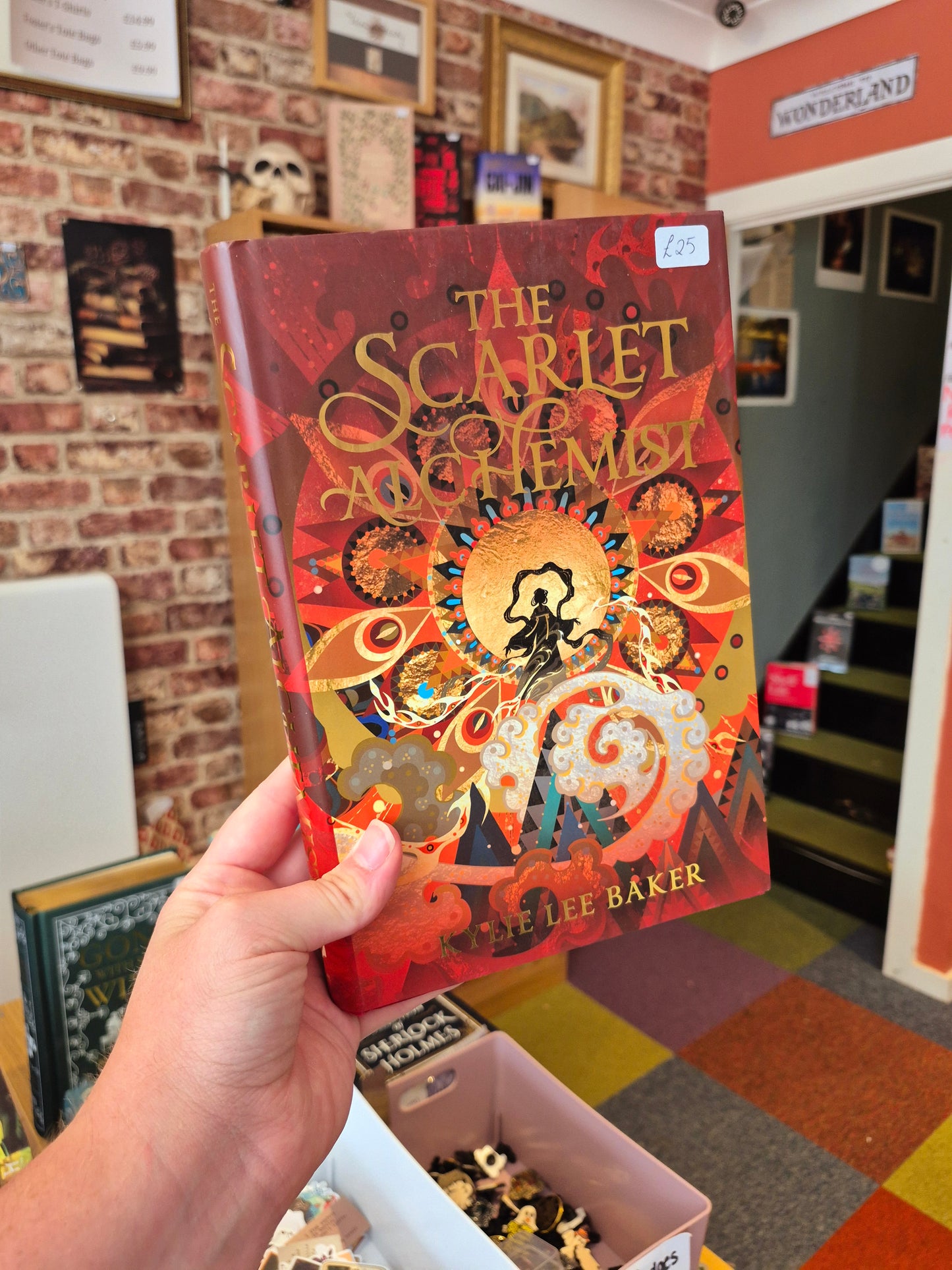 The Scarlet Alchemist - Kylie Lee Baker (Signed Fairyloot Edition)