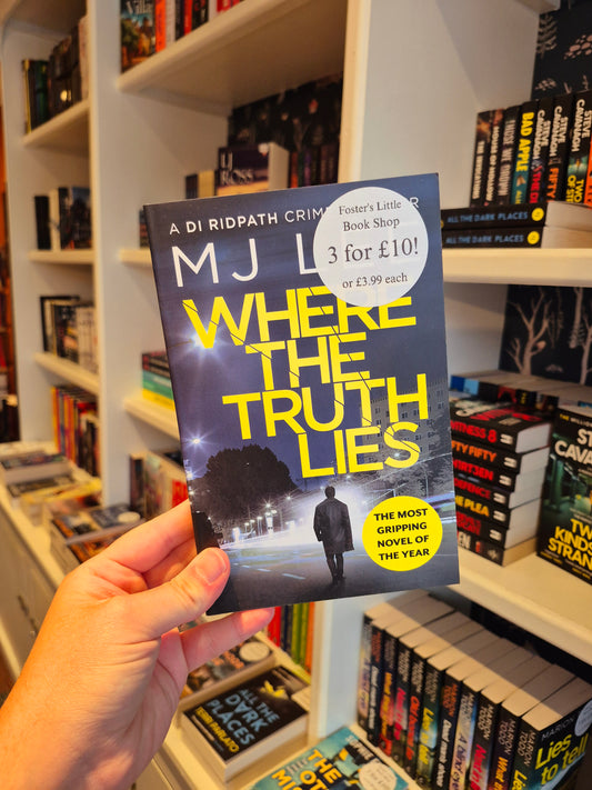 Where the Truth Lies - MJ Lee (DI Ridpath Book 1)