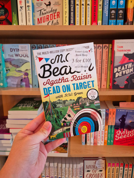 Agatha Raisin: Dead on Target - MC Beaton