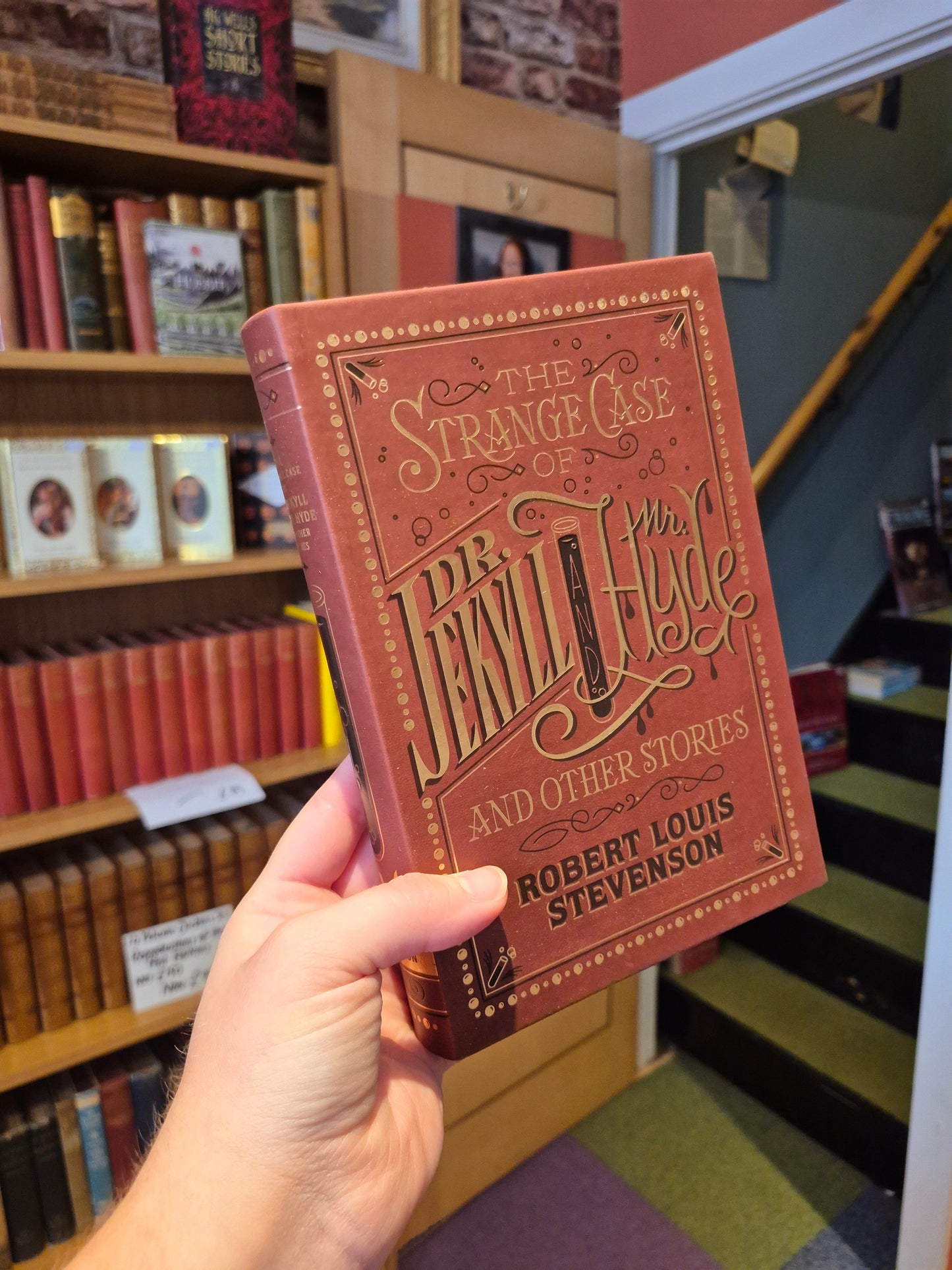 The Strange Case of Dr Jekyll & Mr Hyde - Robert Louis Stevenson (Barnes and Noble Flexibound Edition)